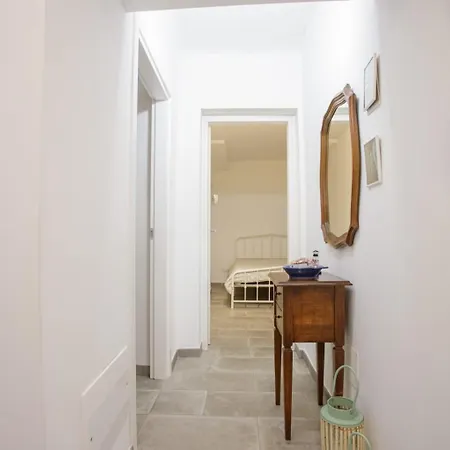 Caffaro Apartman Genova